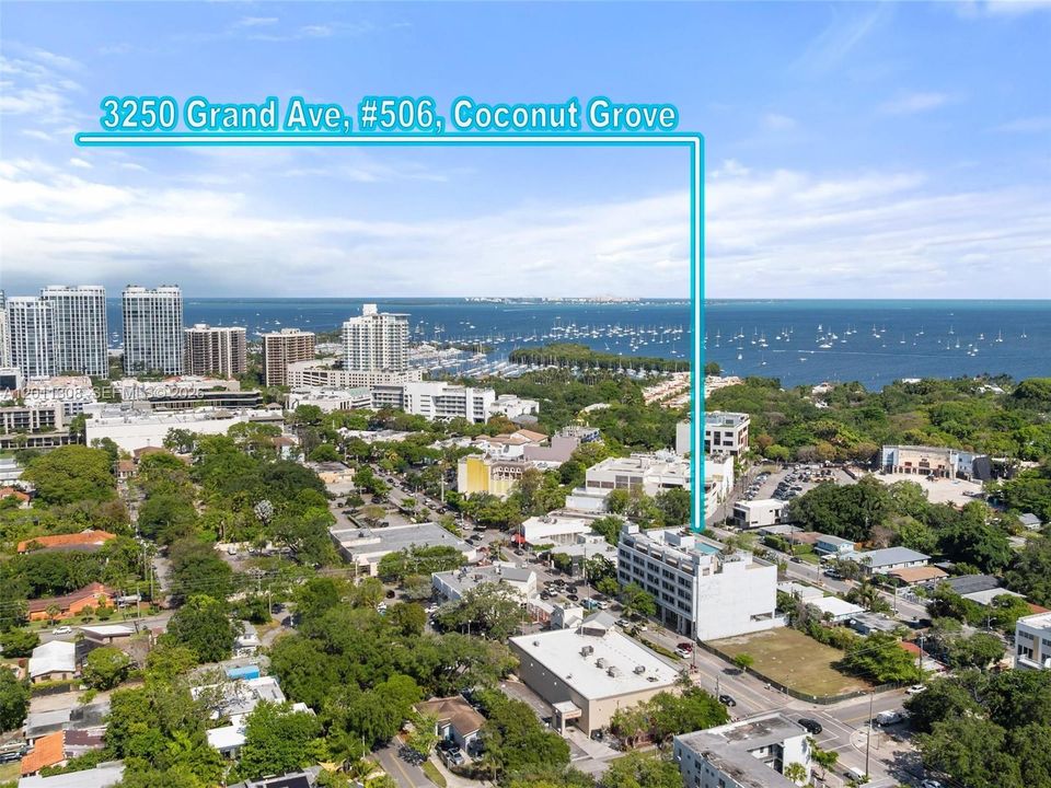 For Sale: $599,000 (1 beds, 1 baths, 999 Square Feet)