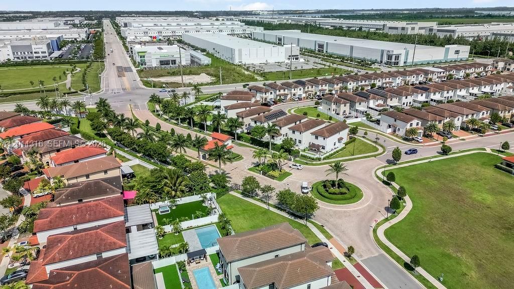 En Venta: $499,000 (3 camas, 2 baños, 1412 Pies cuadrados)