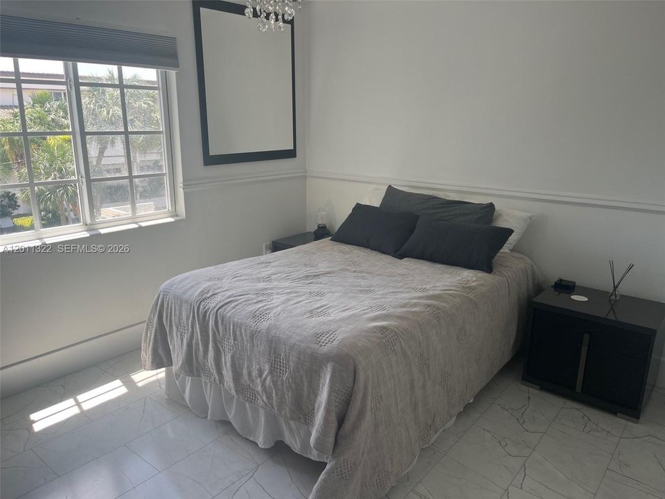 En Venta: $1,799,000 (3 camas, 3 baños, 3195 Pies cuadrados)