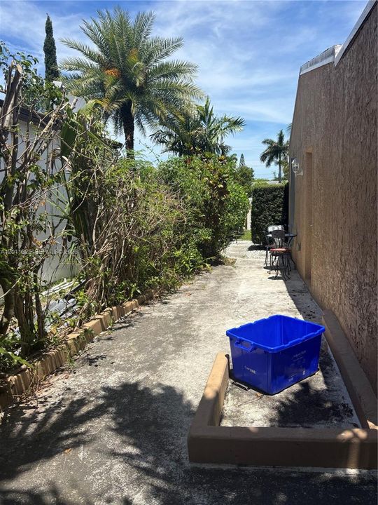 Activo con contrato: $445,000 (3 camas, 2 baños, 1511 Pies cuadrados)