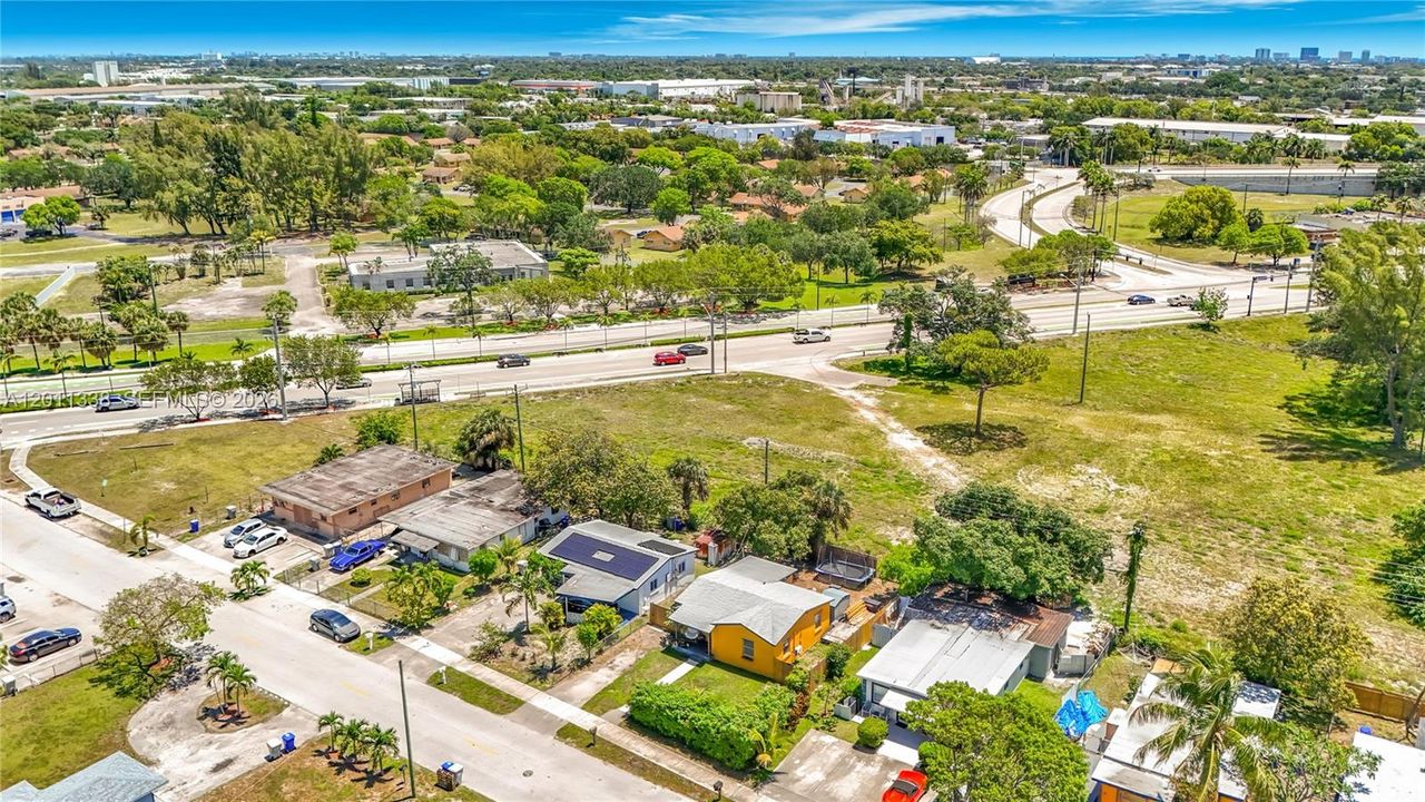 En Venta: $365,000 (2 camas, 1 baños, 849 Pies cuadrados)