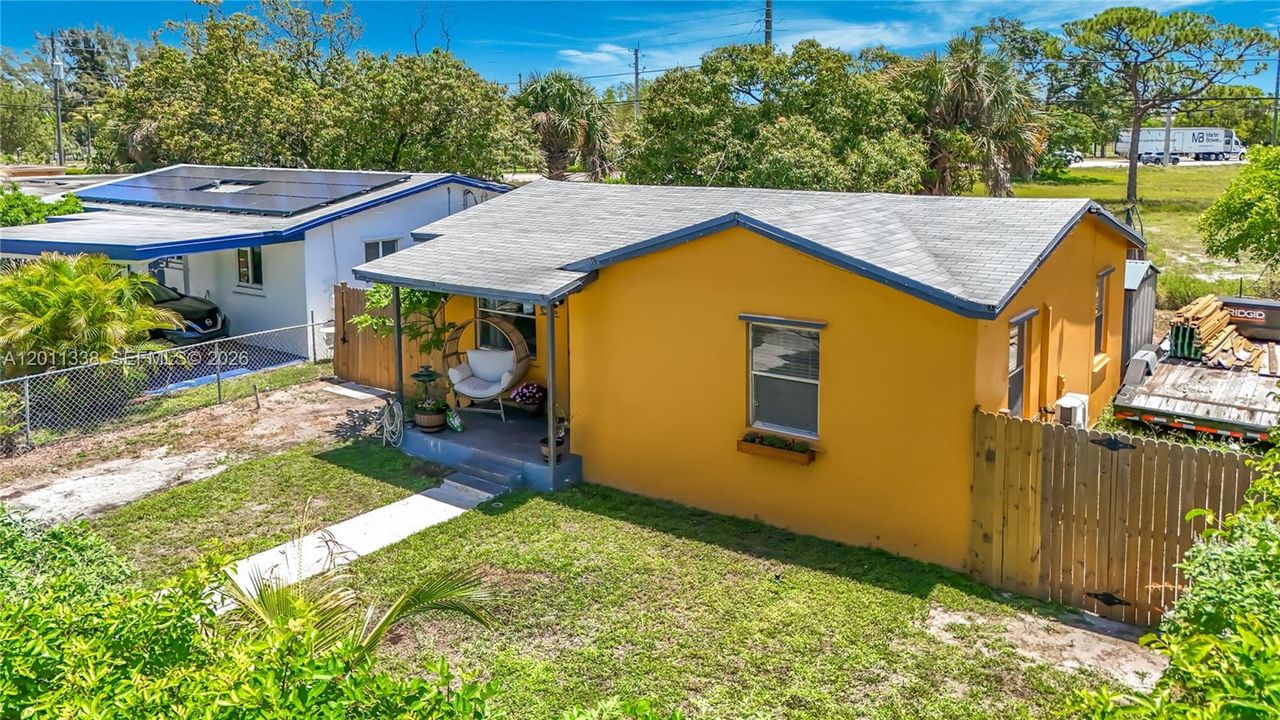 En Venta: $365,000 (2 camas, 1 baños, 849 Pies cuadrados)