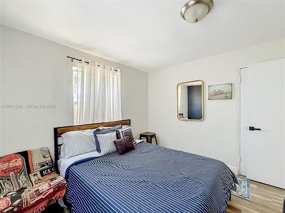 En Venta: $365,000 (2 camas, 1 baños, 849 Pies cuadrados)