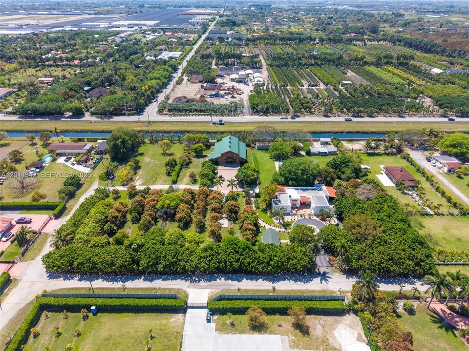 En Venta: $6,900,000 (4 camas, 2 baños, 6667 Pies cuadrados)