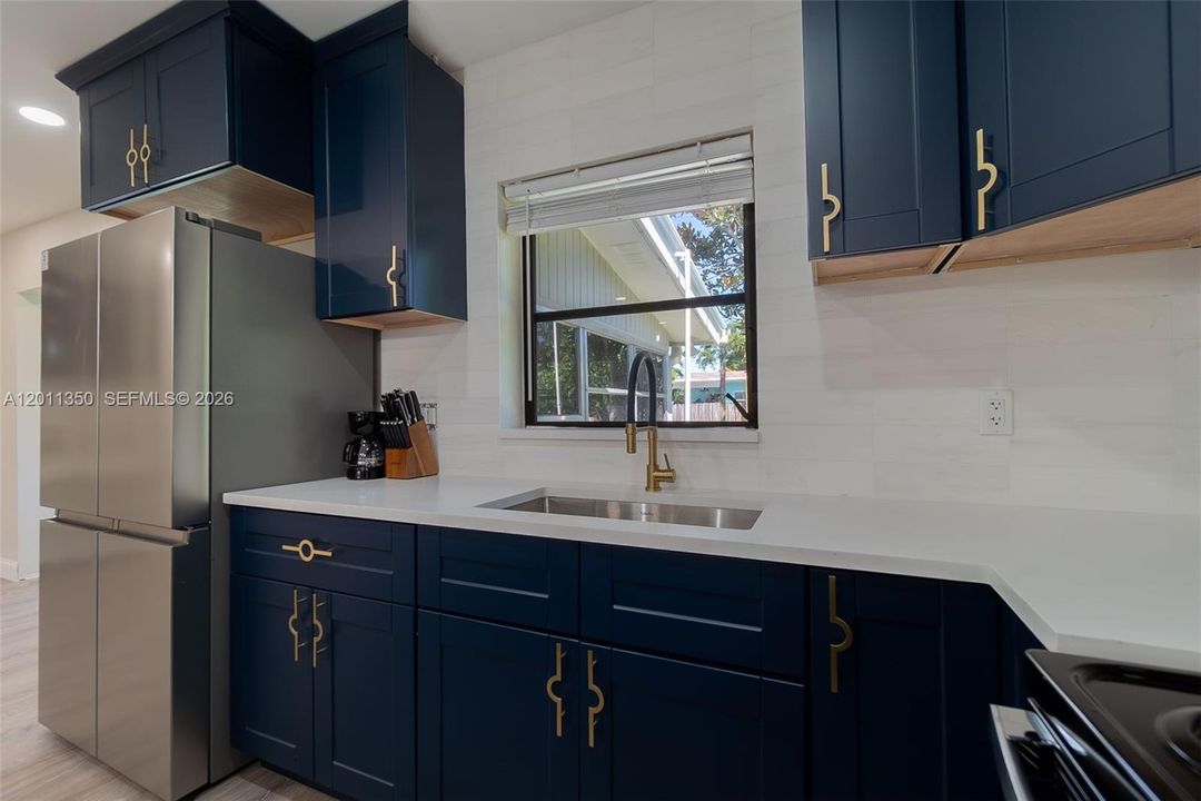 For Rent: $6,500 (4 beds, 3 baths, 1616 Square Feet)