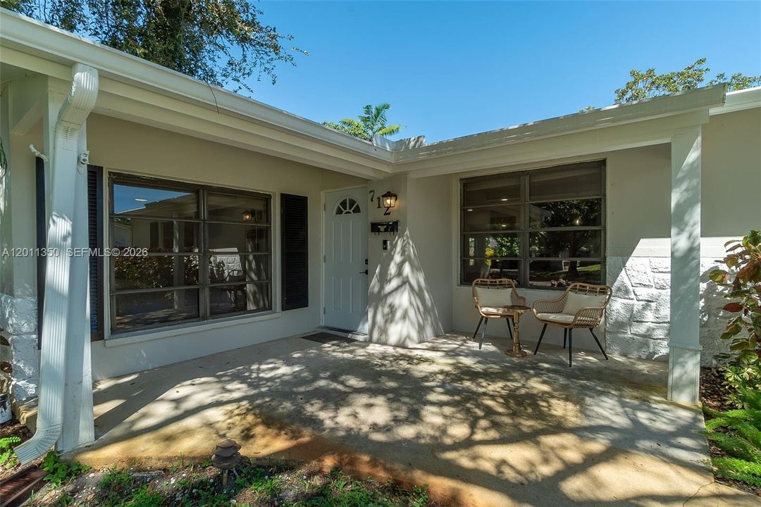 For Rent: $6,500 (4 beds, 3 baths, 1616 Square Feet)