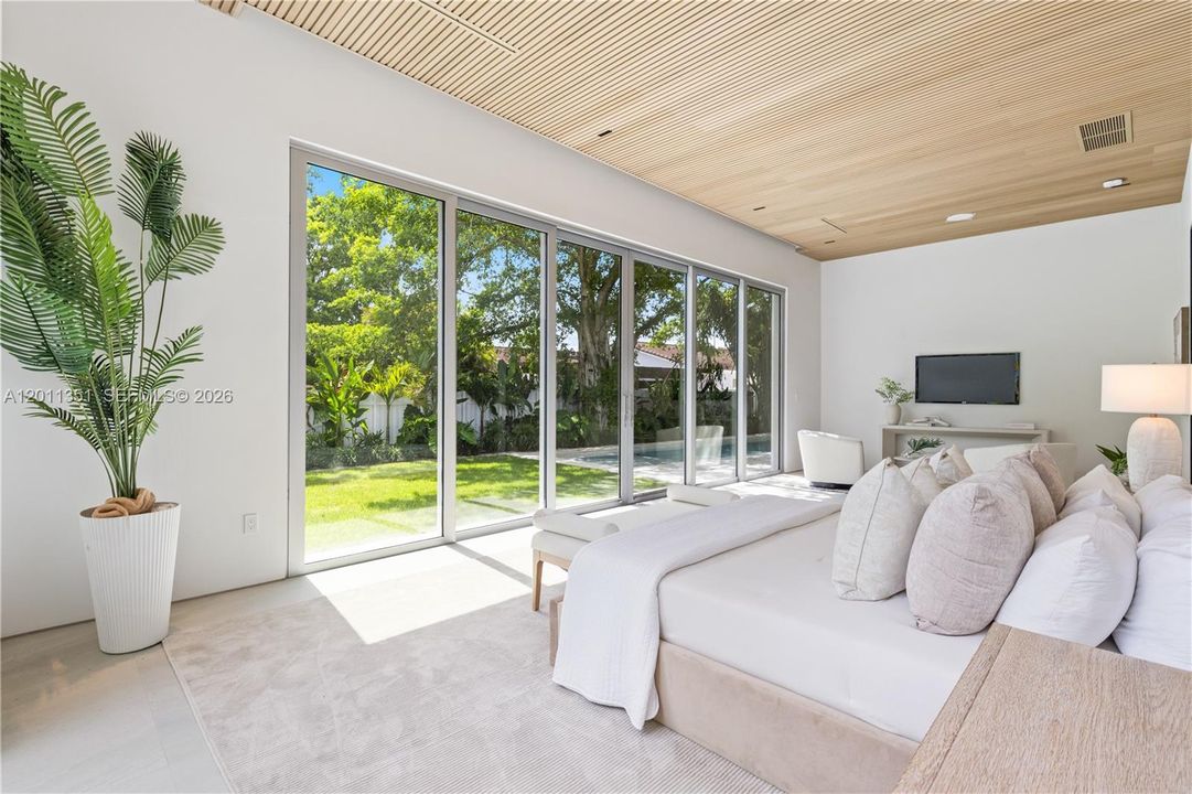 For Sale: $2,600,000 (4 beds, 4 baths, 3445 Square Feet)