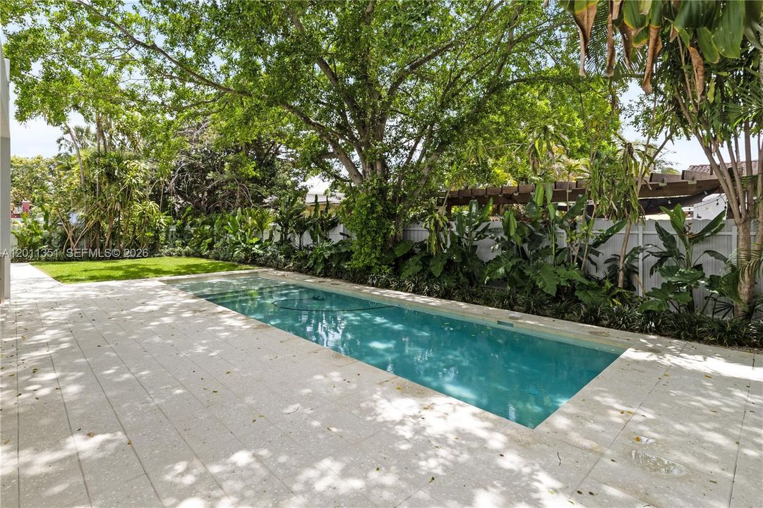 For Sale: $2,600,000 (4 beds, 4 baths, 3445 Square Feet)