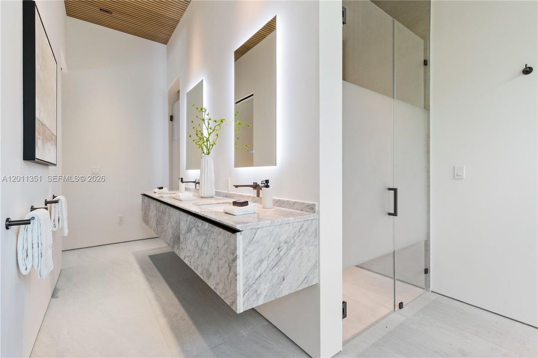 For Sale: $2,600,000 (4 beds, 4 baths, 3445 Square Feet)