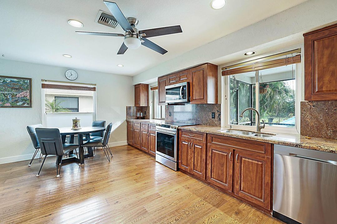 14_4422_Brandywine_Drive14_mls (1)