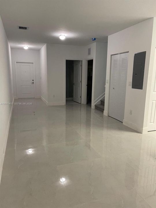 For Sale: $389,000 (4 beds, 3 baths, 1338 Square Feet)