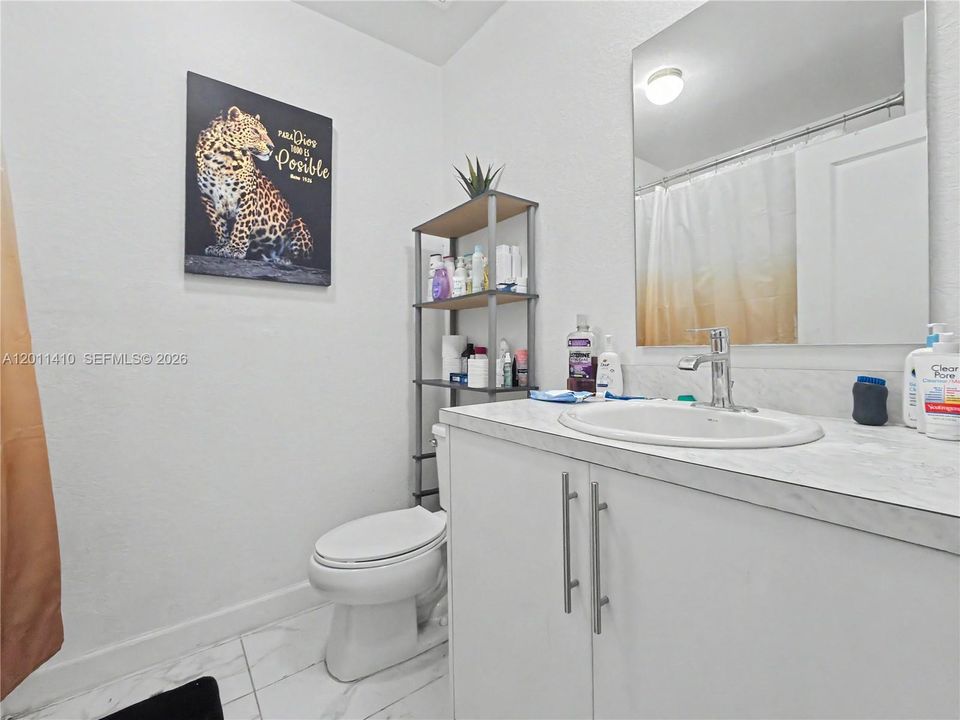 For Sale: $389,000 (4 beds, 3 baths, 1338 Square Feet)