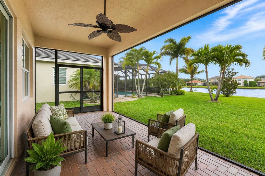 Beautiful Lanai