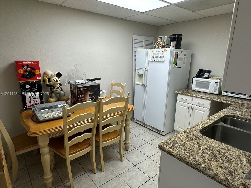 На продажу: $464,000 (0 спален, 0 ванн, 0 Квадратных фут)