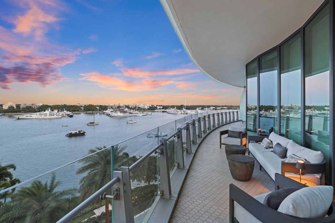 Terrace NE Twilight