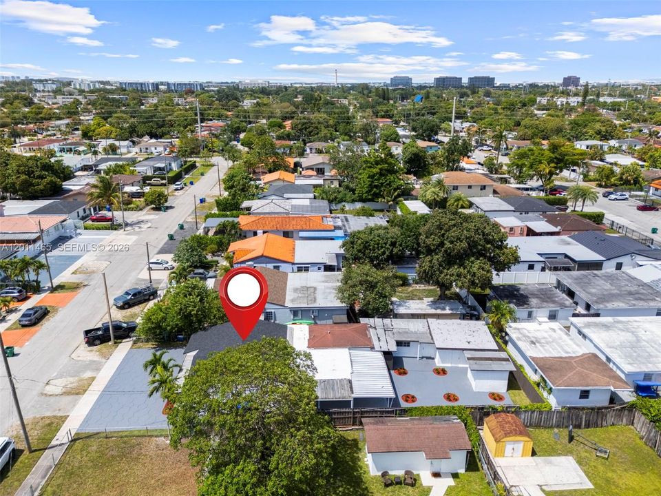 For Sale: $845,000 (5 beds, 3 baths, 2205 Square Feet)
