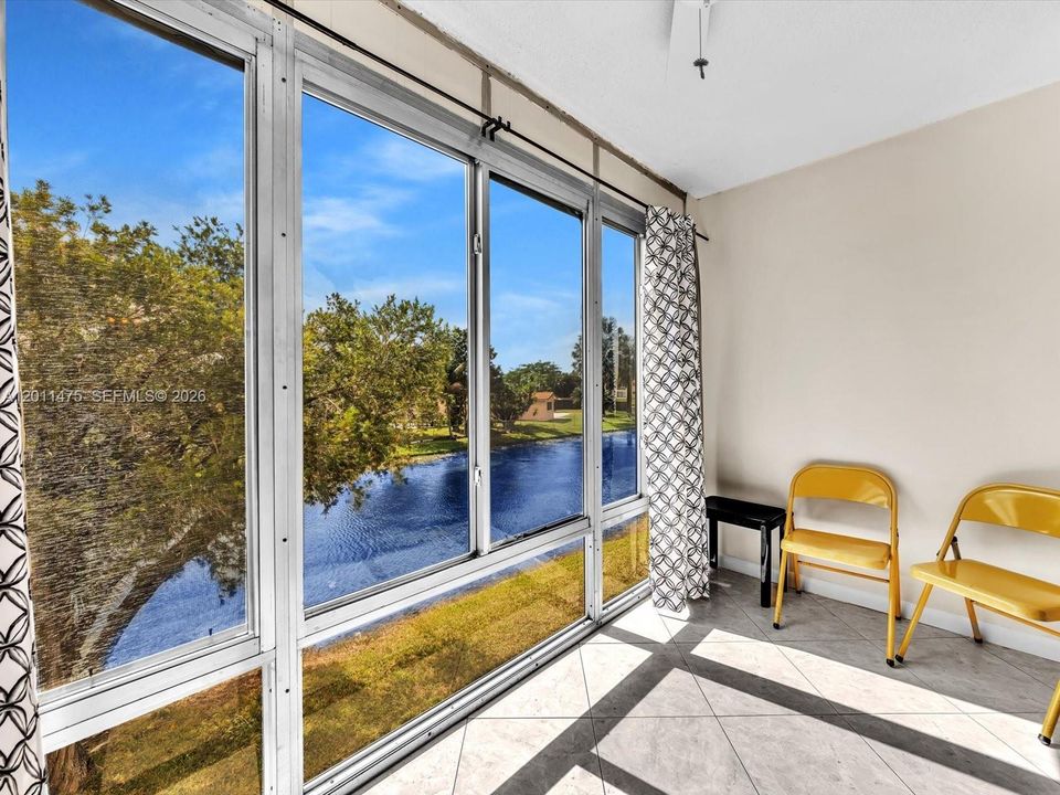 En Venta: $115,000 (2 camas, 2 baños, 850 Pies cuadrados)