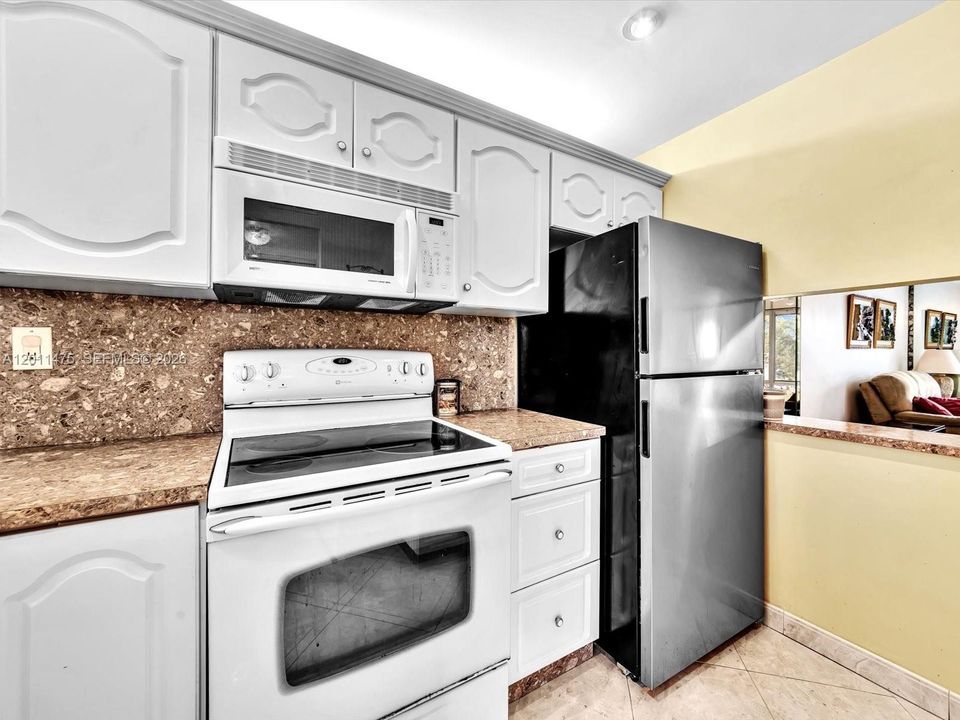 En Venta: $115,000 (2 camas, 2 baños, 850 Pies cuadrados)