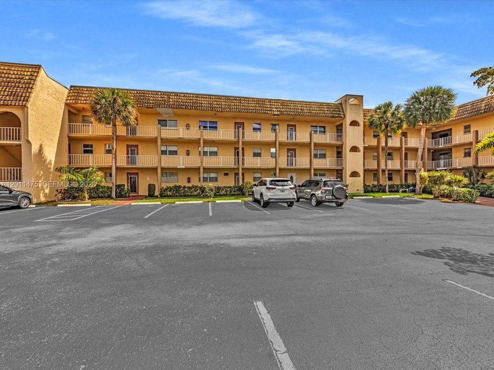 En Venta: $115,000 (2 camas, 2 baños, 850 Pies cuadrados)