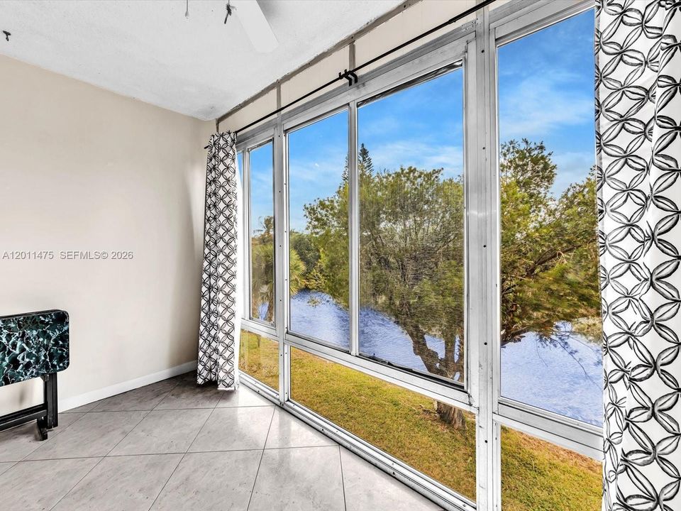 En Venta: $115,000 (2 camas, 2 baños, 850 Pies cuadrados)