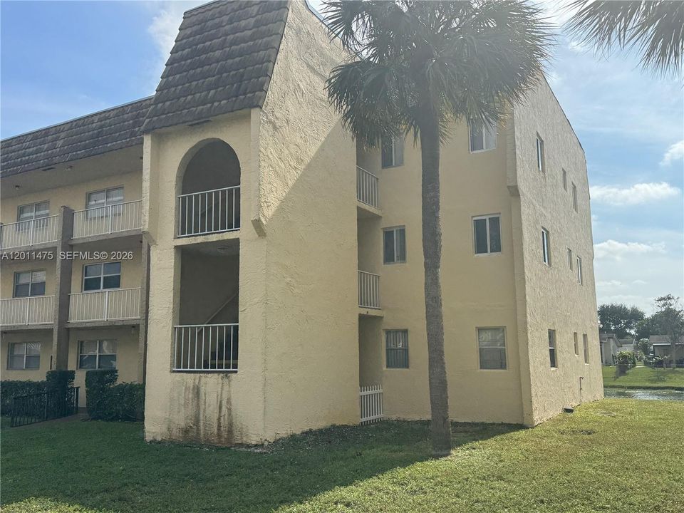 En Venta: $115,000 (2 camas, 2 baños, 850 Pies cuadrados)