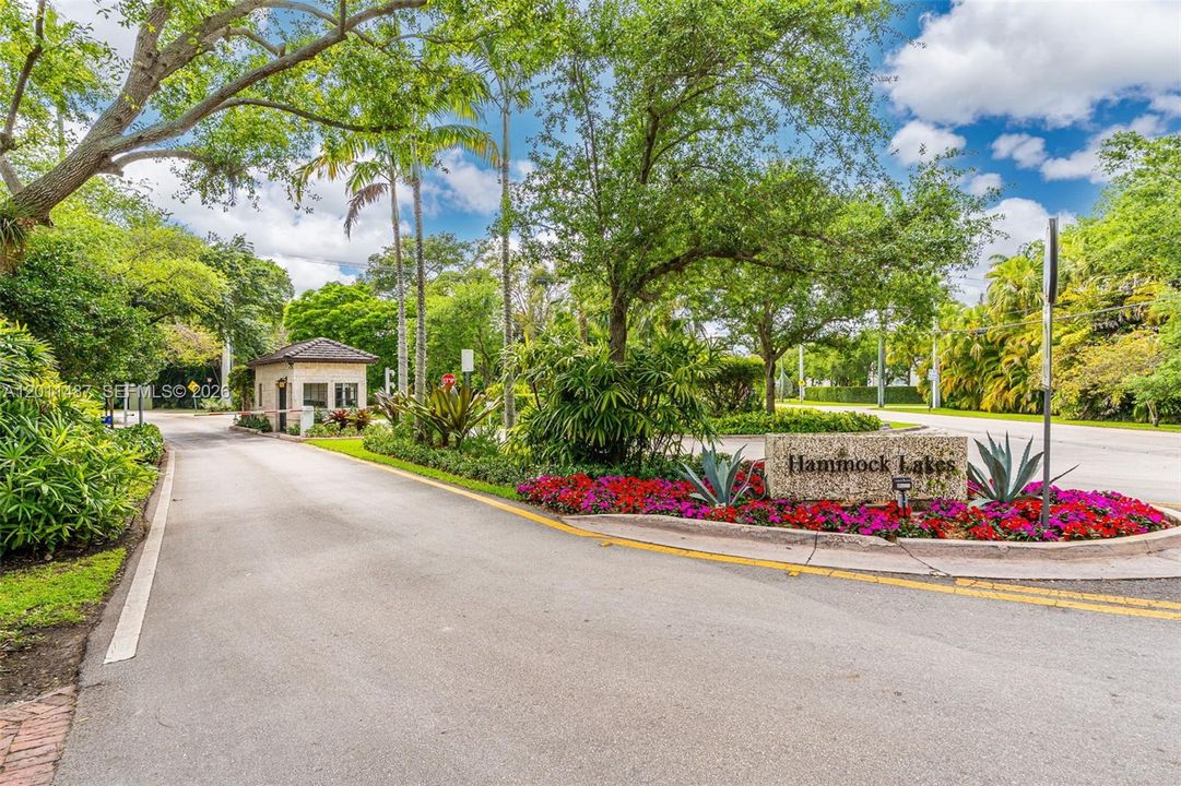 En Venta: $10,950,000 (5 camas, 4 baños, 5317 Pies cuadrados)