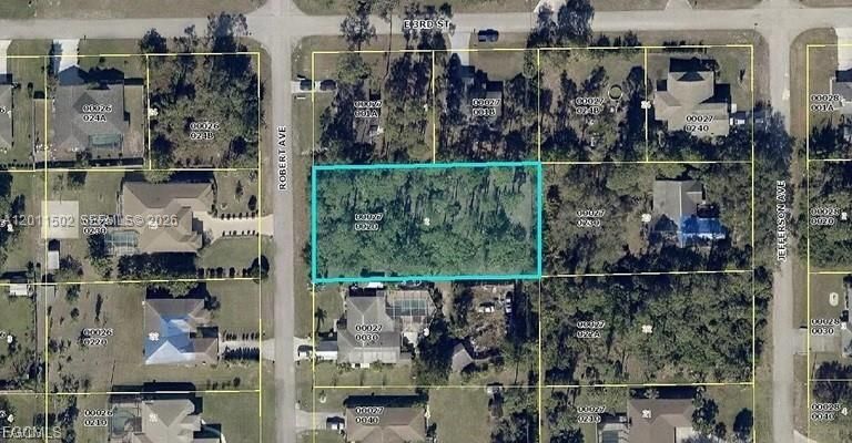 На продажу: $60,000 (0.52 acres)