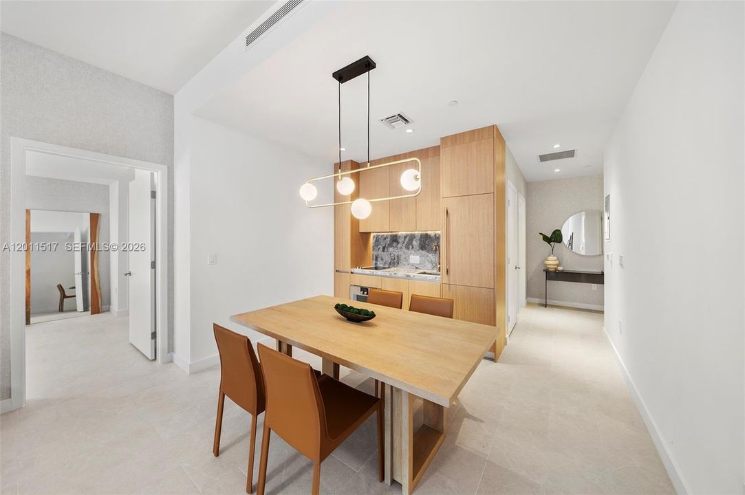 For Sale: $1,026,800 (1 beds, 2 baths, 1075 Square Feet)