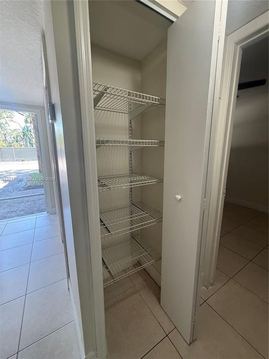 En Venta: $220,000 (2 camas, 2 baños, 990 Pies cuadrados)