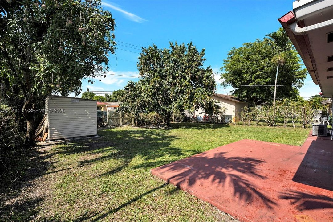 For Rent: $4,200 (4 beds, 3 baths, 2099 Square Feet)