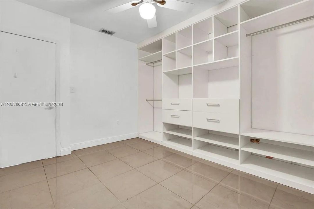 For Rent: $4,200 (4 beds, 3 baths, 2099 Square Feet)