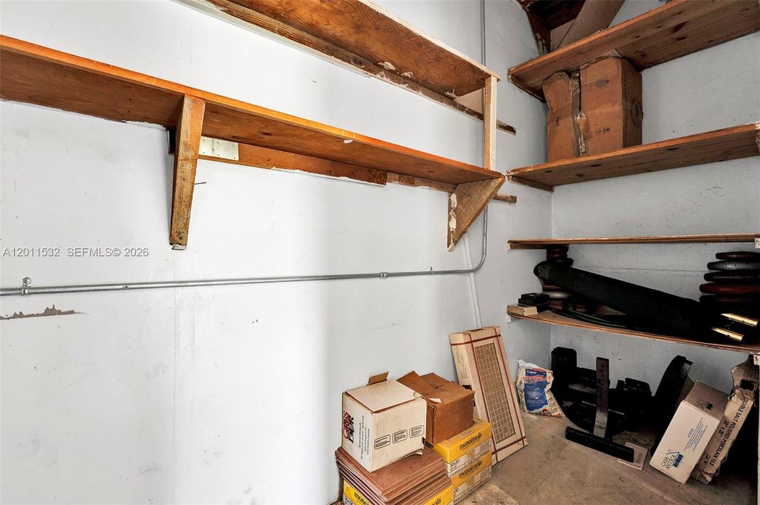 For Rent: $4,200 (4 beds, 3 baths, 2099 Square Feet)