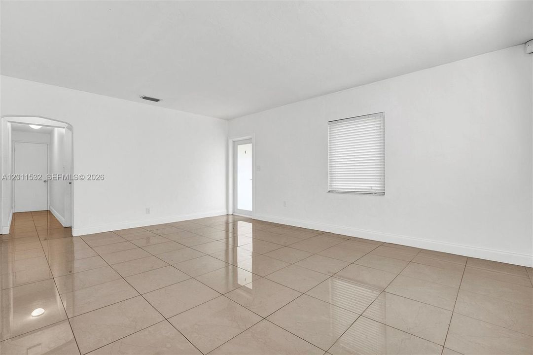 For Rent: $4,200 (4 beds, 3 baths, 2099 Square Feet)
