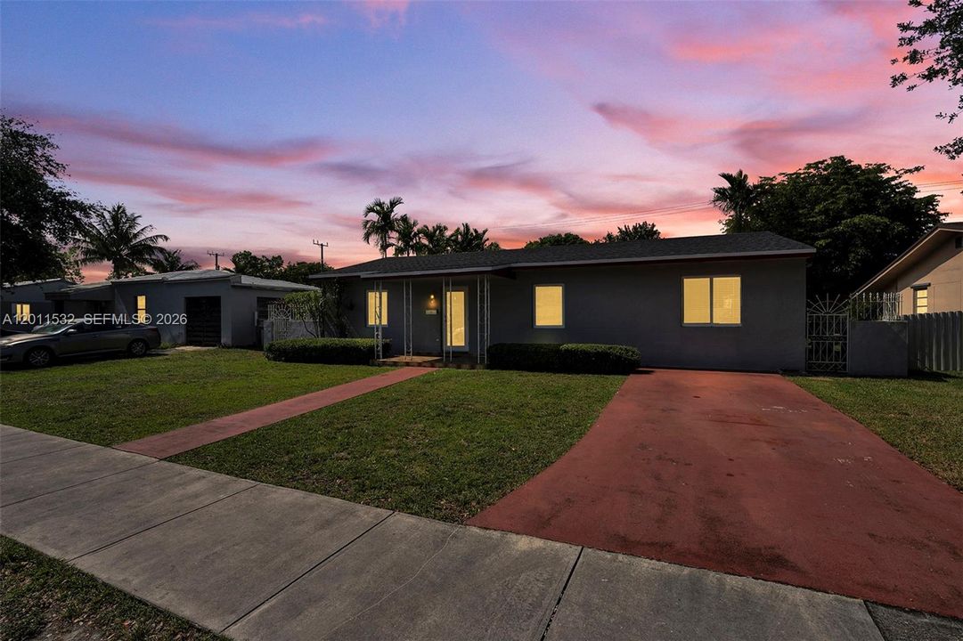 For Rent: $4,200 (4 beds, 3 baths, 2099 Square Feet)