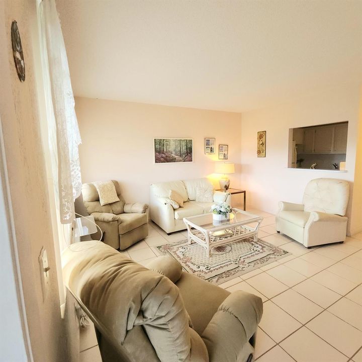 Comfy Living area