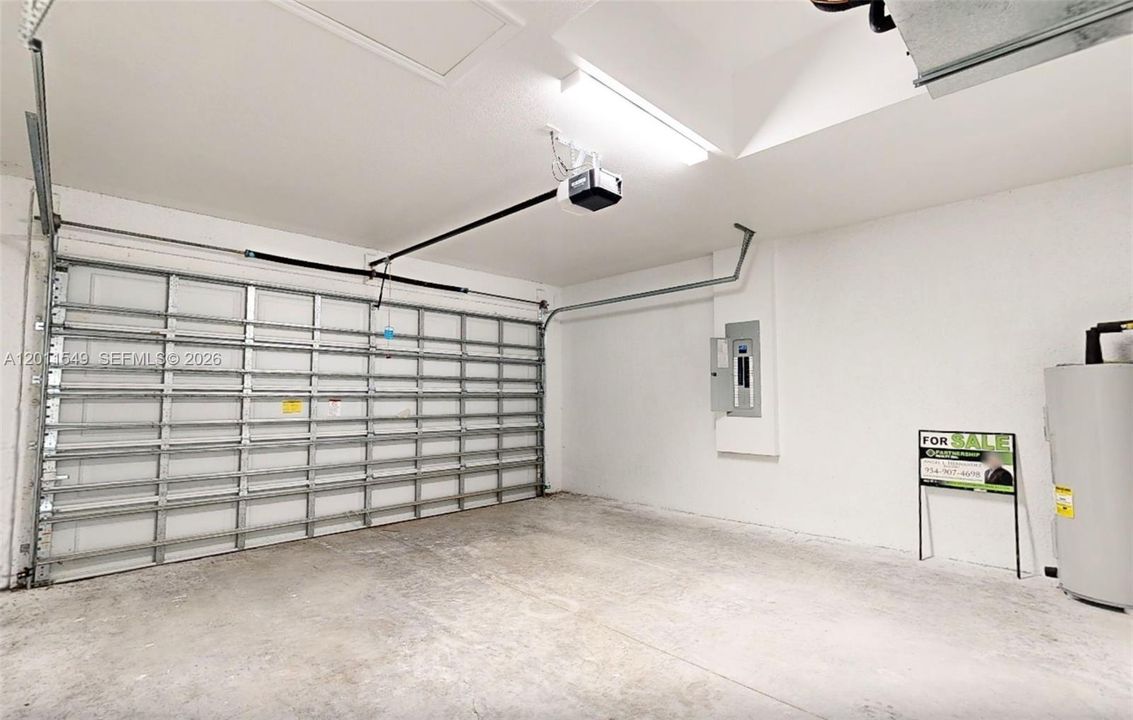 En Venta: $350,000 (3 camas, 2 baños, 1638 Pies cuadrados)