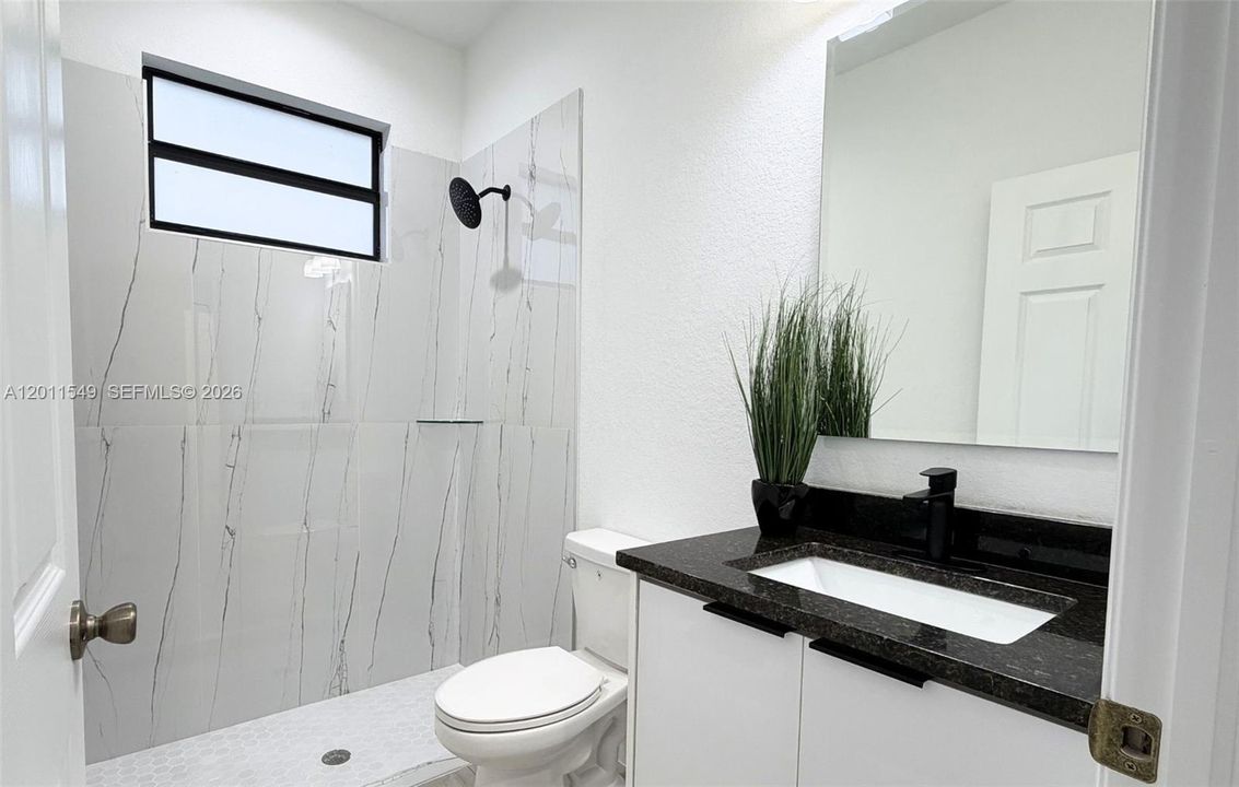 En Venta: $350,000 (3 camas, 2 baños, 1638 Pies cuadrados)