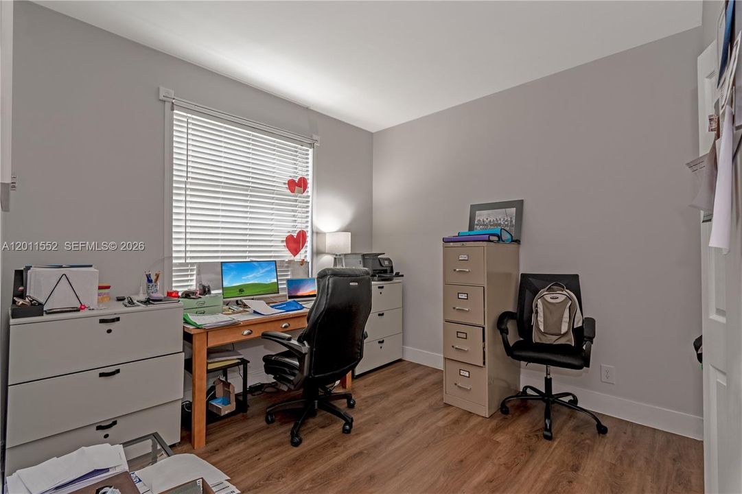 For Rent: $7,500 (7 beds, 4 baths, 3122 Square Feet)