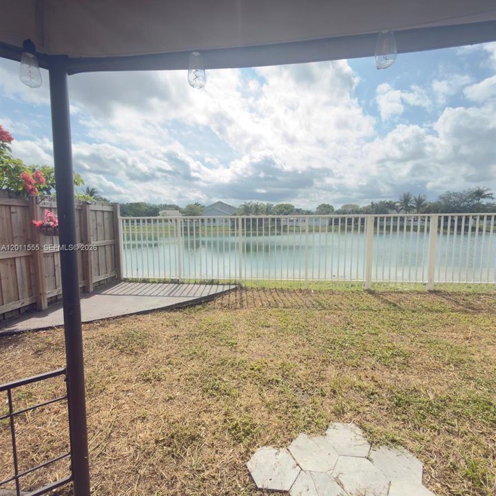 Active With Contract: $400,000 (4 beds, 3 baths, 0 Square Feet)