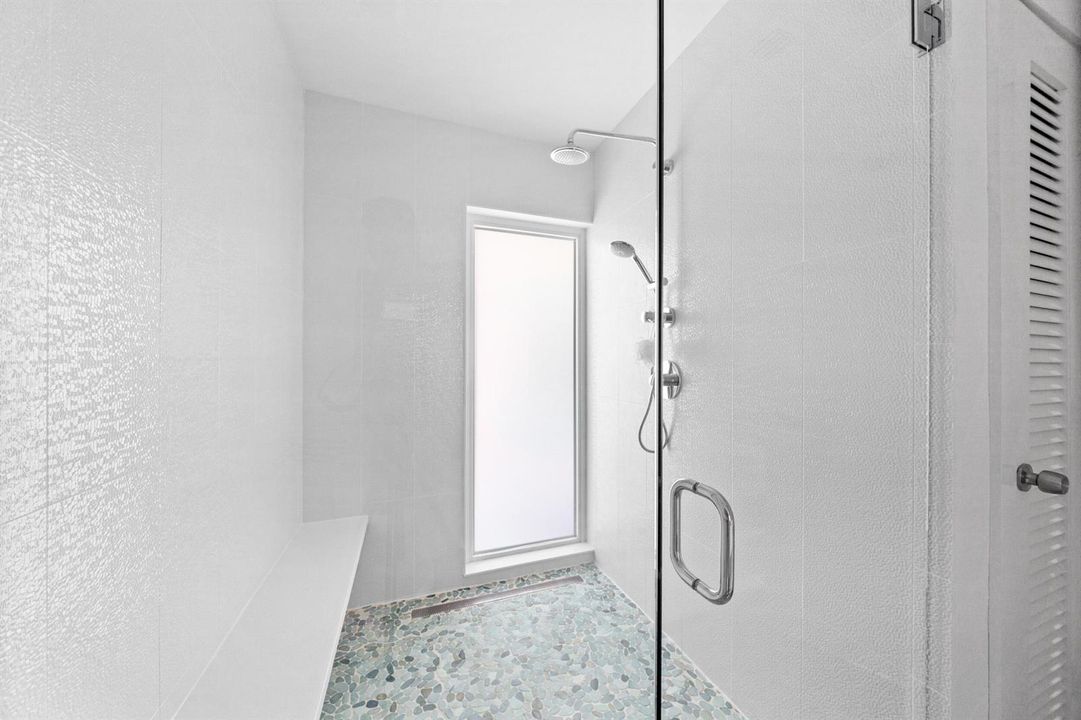 17_shower