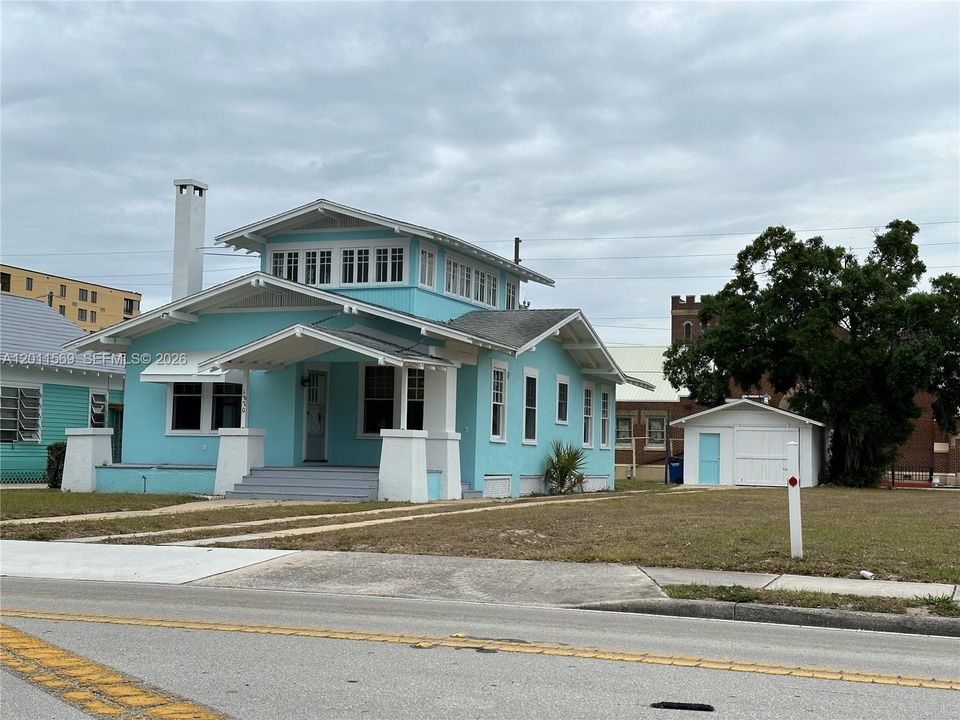For Rent: $1,800 (3 beds, 2 baths, 0 Square Feet)