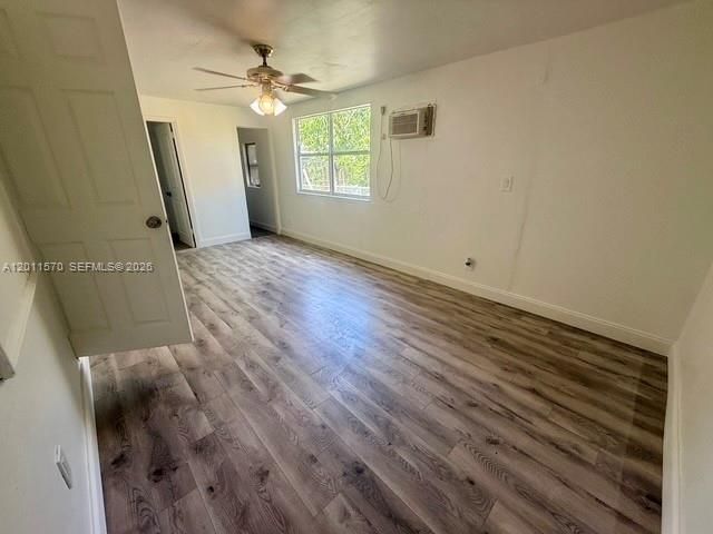 For Sale: $362,000 (3 beds, 1 baths, 944 Square Feet)