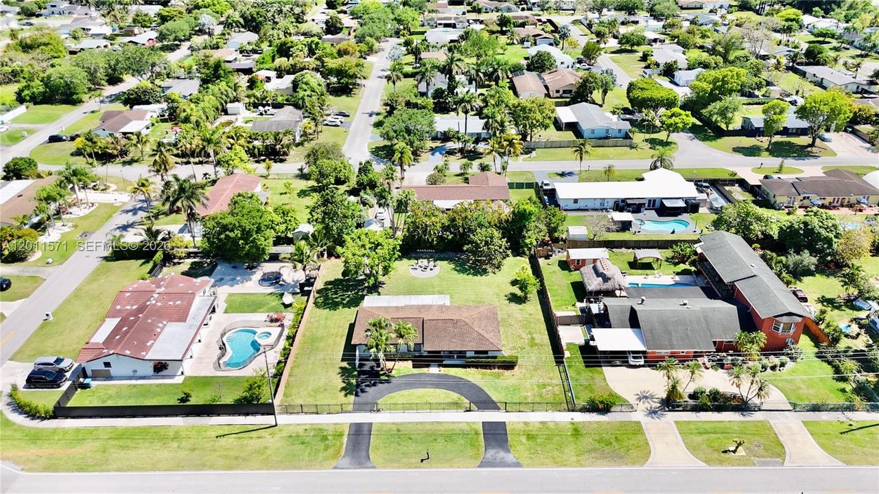 Active With Contract: $669,000 (3 beds, 2 baths, 1708 Square Feet)