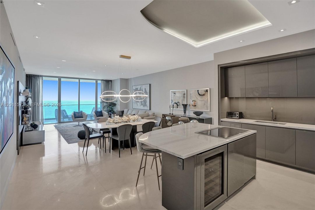 Active With Contract: $28,000 (4 beds, 5 baths, 2682 Square Feet)