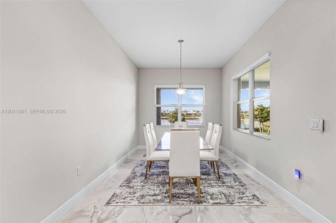 For Sale: $1,019,000 (4 beds, 3 baths, 2489 Square Feet)