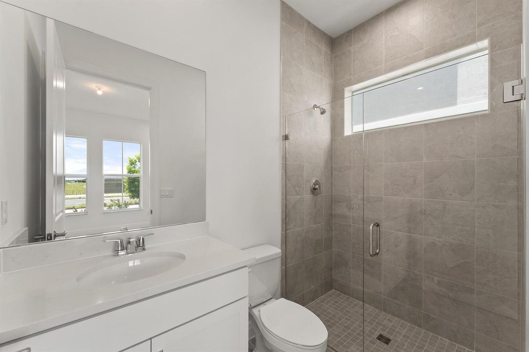 US_SEF_MARIGOLD_LOT 214_BATH 3