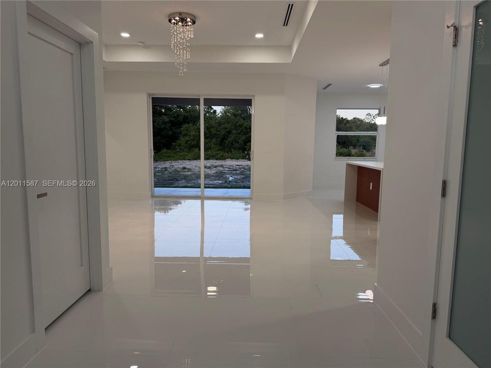 En Venta: $399,999 (4 camas, 2 baños, 0 Pies cuadrados)