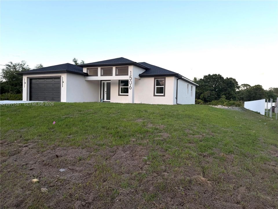 En Venta: $399,999 (4 camas, 2 baños, 0 Pies cuadrados)