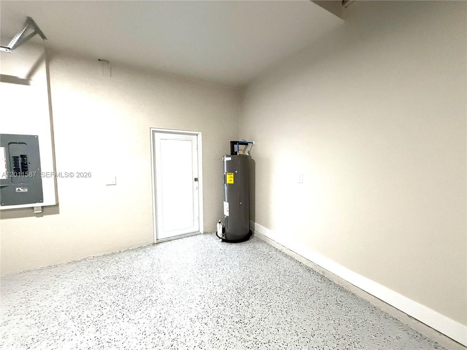 En Venta: $399,999 (4 camas, 2 baños, 0 Pies cuadrados)