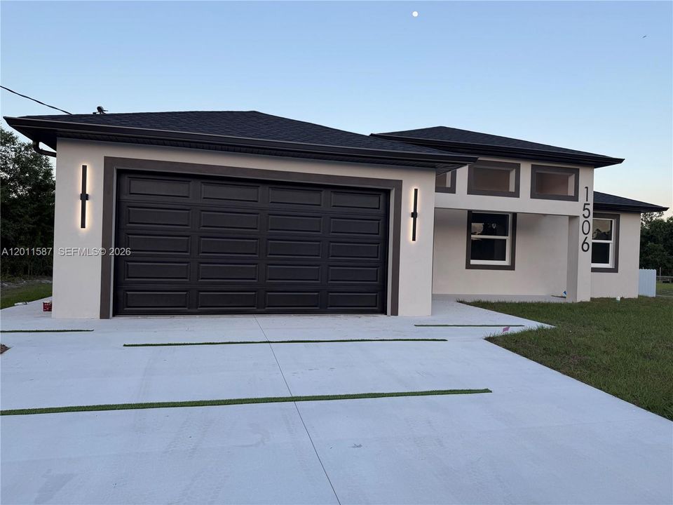 En Venta: $399,999 (4 camas, 2 baños, 0 Pies cuadrados)
